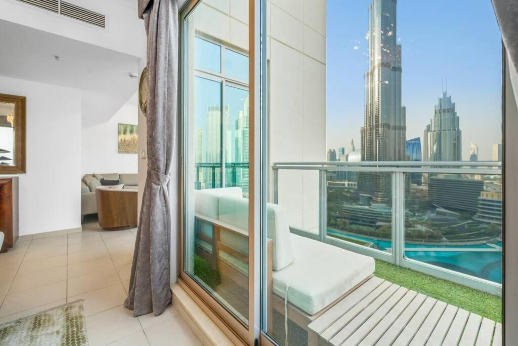 Spectacular Burj & Fountain View - Luxurious 3 Bedrooms & Maids Room - The Residences Dubai Exterior foto